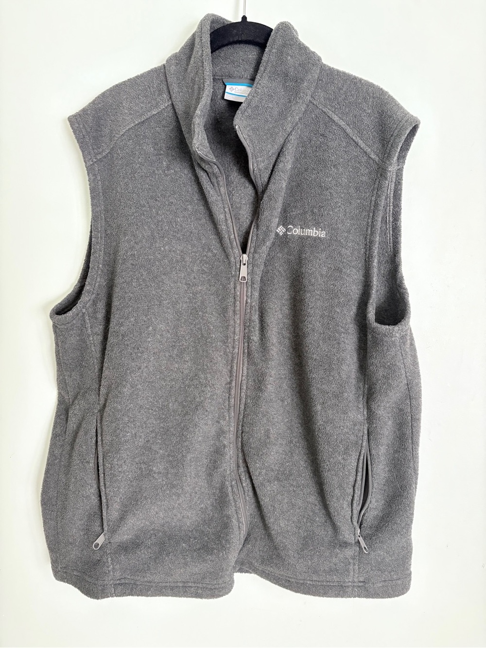 Columbia Men's Charcoal Gray Full-Zip Fleece Vest